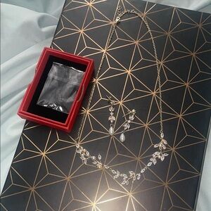 Elegant Gold and Silver Jewelry Set